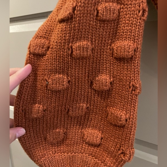 Cropped Burnt Orange Sweater - Picture 2 of 3